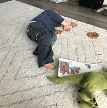 sleeping-baby-floor