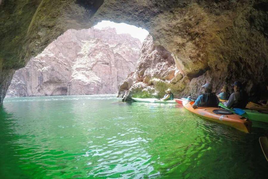 Kayak tour to Emerald Cove