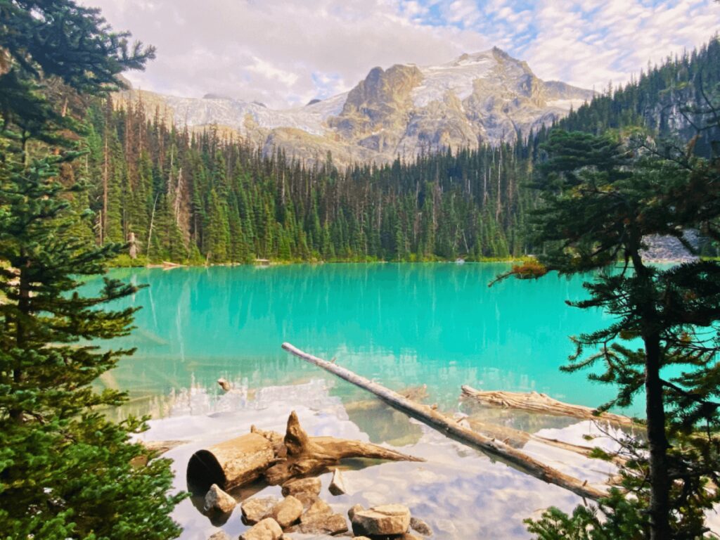 Look at the color of one of the Joffre Lakes? So turquoise. Photo credit: Chanelle/Chasing Chanelle